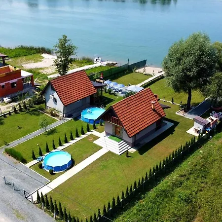 Kuca Za Odmor Stakic - Zvornicko Jezero Σπίτι διακοπών Ζβόρνικ