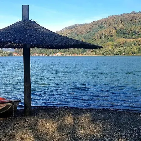 Kuca Za Odmor Stakic - Zvornicko Jezero Сasa de vacaciones Zvornik