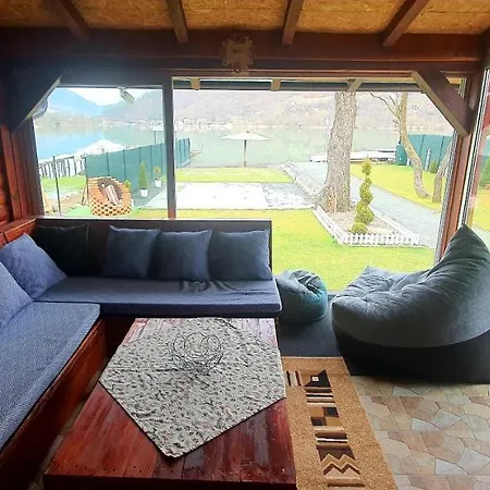 Kuca Za Odmor Stakic - Zvornicko Jezero Сasa de vacaciones