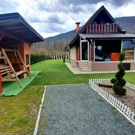 Kuca Za Odmor Stakic - Zvornicko Jezero * Ζβόρνικ
