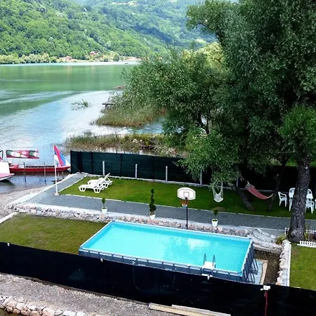 Kuca Za Odmor Stakic - Zvornicko Jezero *