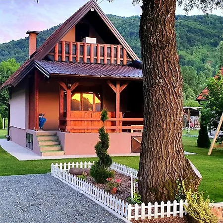 Prázdninový dům Kuca Za Odmor Stakic - Zvornicko Jezero Zvornik